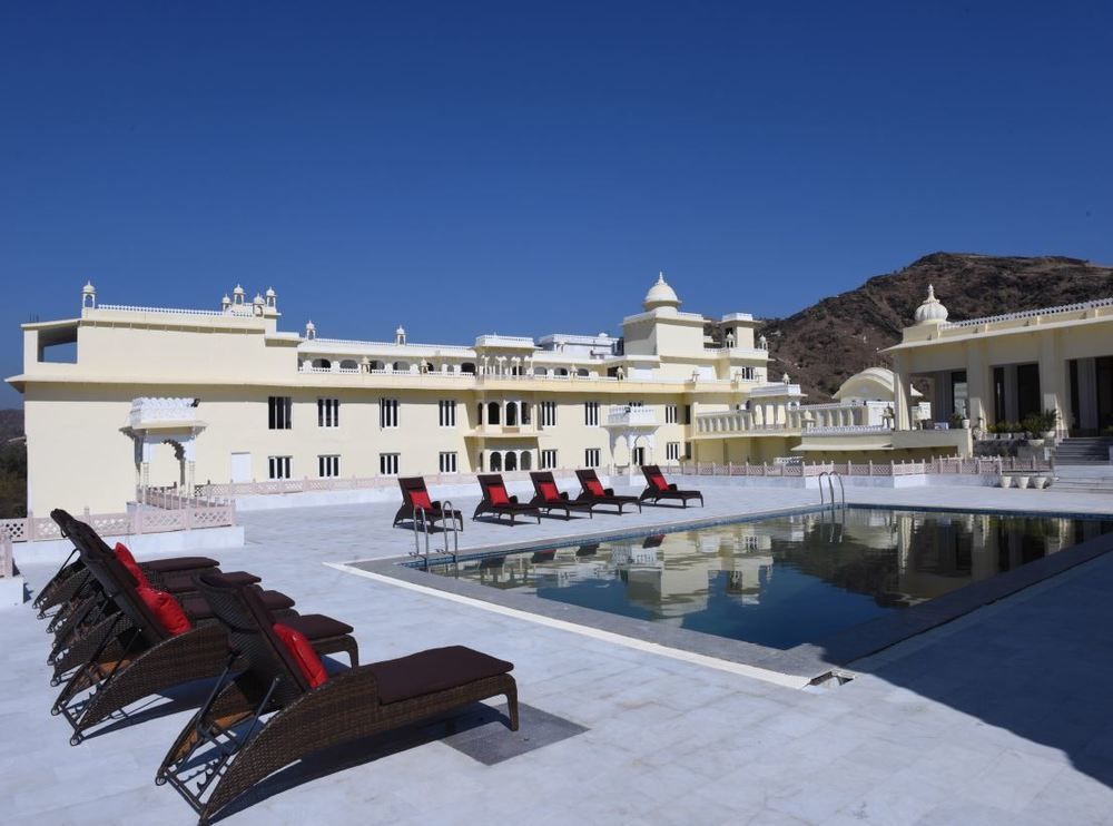 The Castle Mewar Hotel Rama Exterior photo